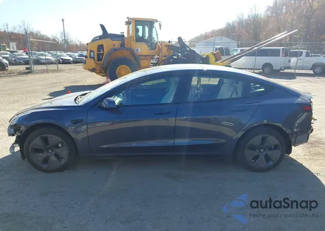2022 Tesla Model 3 Long Range Dual Motor All-Wheel Drive from USA, damaged, VIN 5YJ3E1EBXNF277620